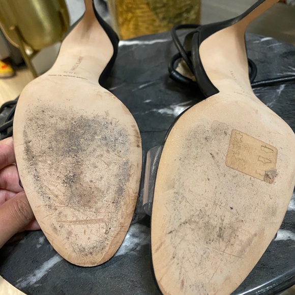 SOLD OUT Manolo Blahnik Leather Estro Sandals - Picture 2 of 4